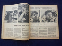 1966 MARCH 6 CHICAGO TRIBUNE MAGAZINE SECTION - THE RESTLESS SAILORS - NP 6384