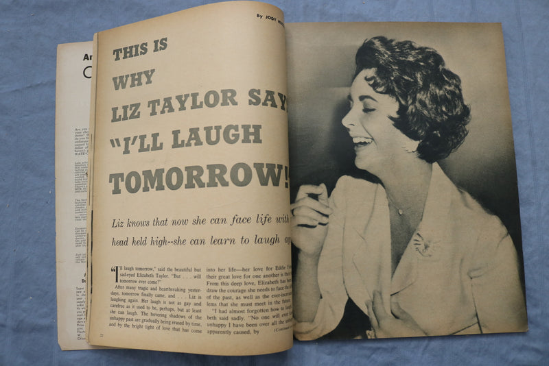 1960 AUGUST MOVIELAND AND TV TIME MAGAZINE - SANDRA DEE COVER - ST 1002U
