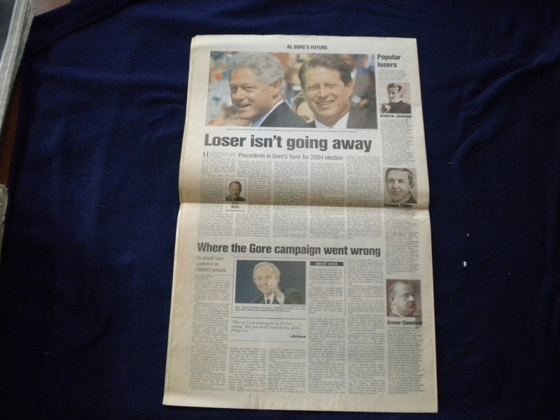 2000 DEC 15 CHICAGO SUN-TIMES NEWSPAPER COMMENORATIVE SECTION - BUSH - NP 5939