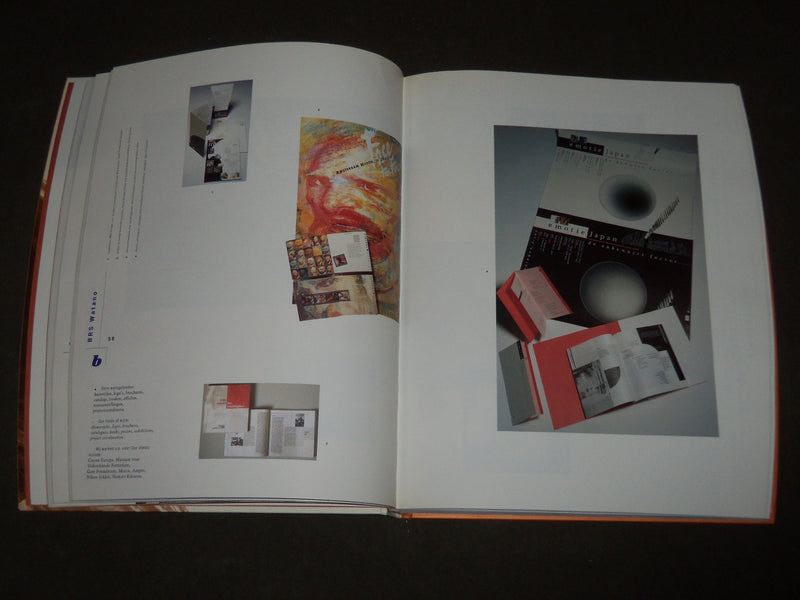 1992 DUTCH GRAPHIC AND 3-DIMENSIONAL DESIGN BOXED SET OF 2 BOOKS - KD 4985