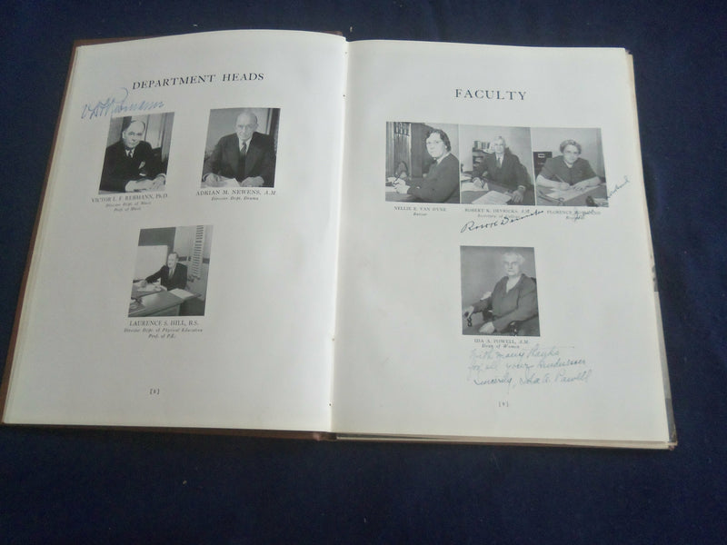1942-43 CAYUGAN ITHACA COLLEGE YEARBOOK - ITHACA, NEW YORK - YB 2770