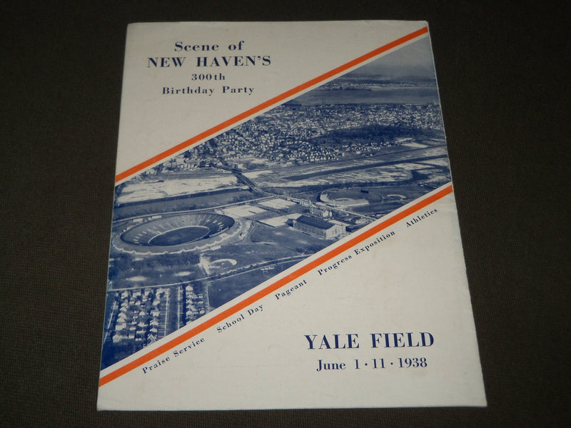 1938 OLD NEW HAVEN PAGEANT TERCENTENARY PROGRAM - YALE BOWL - J 2820