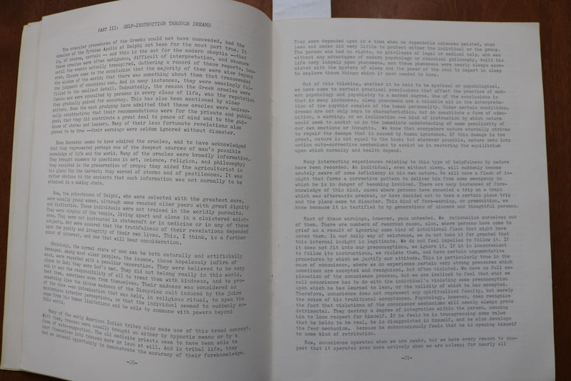 1965 STUDIES IN DREAM SYMBOLISM SOFTCOVER BOOK BY MANLY P. HALL - K 3161