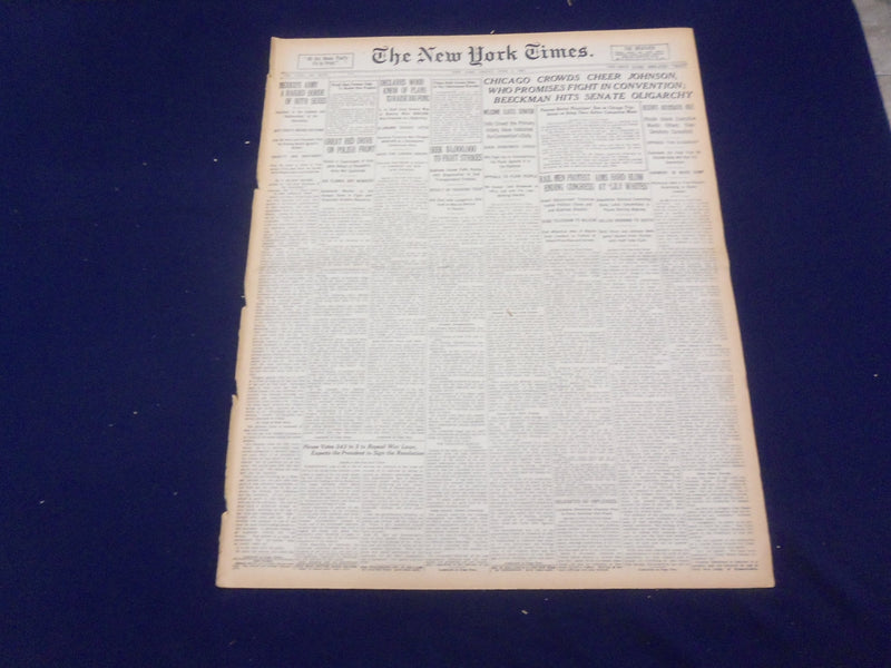 1920 JUNE 4 NEW YORK TIMES - CHICAGO CROWDS CHEER JOHNSON - NT 9104