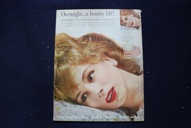 1959 NOV MODERN SCREEN MAGAZINE - LIZ TAYLOR-DEBBIE REYNOLDS COVER - E 17395