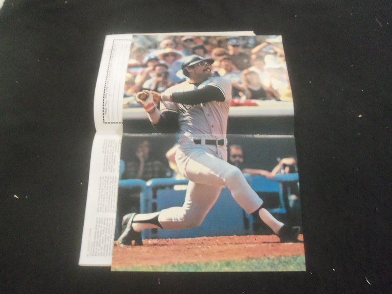 1978 SPRING BASEBALL MAGAZINE - REGGIE JACKSON POSTER - CAREW COVER - B 6348H