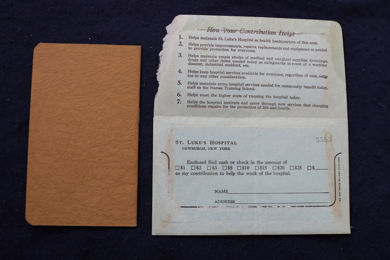 1940'S ST. LUKES HOSPITAL SUBSCRIPTION BOOK AND ENVELOPE - K 1320