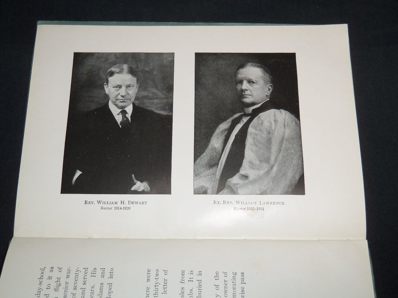 1929 CHRIST CHURCH SALEM ST. BOSTON A GUIDE 1723 BOOK - SOFTCOVER - J 8637