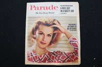 1967 MARCH 19 PARADE MAGAZINE - DINA MERRILL COVER - E 25647
