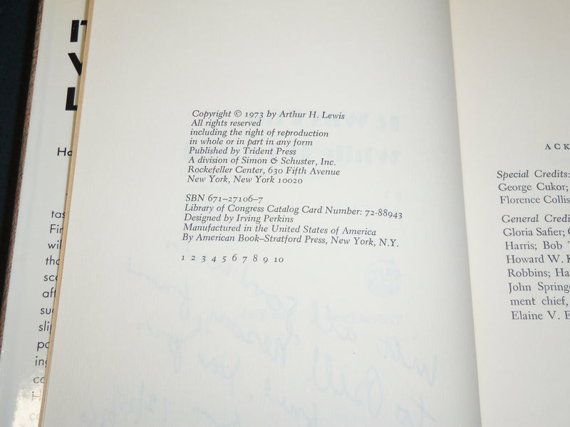 1973 IT WAS FUN WHITE IT LASTED HARDCOVER BOOK INSCRIBED BY ARTHUR LEWIS - D 465