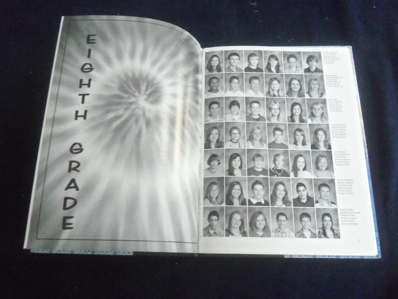 2008 SILVERBROOK MIDDLE SCHOOL YEARBOOK - WEST BEND, WISCONSIN - YB 2826
