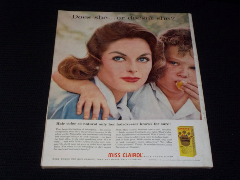 1958 AUGUST CHARM MAGAZINE VERY NICE FASHION FRONT COVER & CONTENT - E 2065