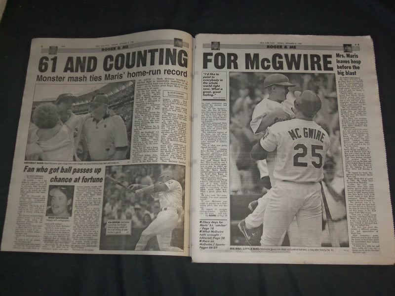 1998 SEPTEMBER 8 NEW YORK POST NEWSPAPER - MARK MCGWIRE HITS HR 61 - NP 4127