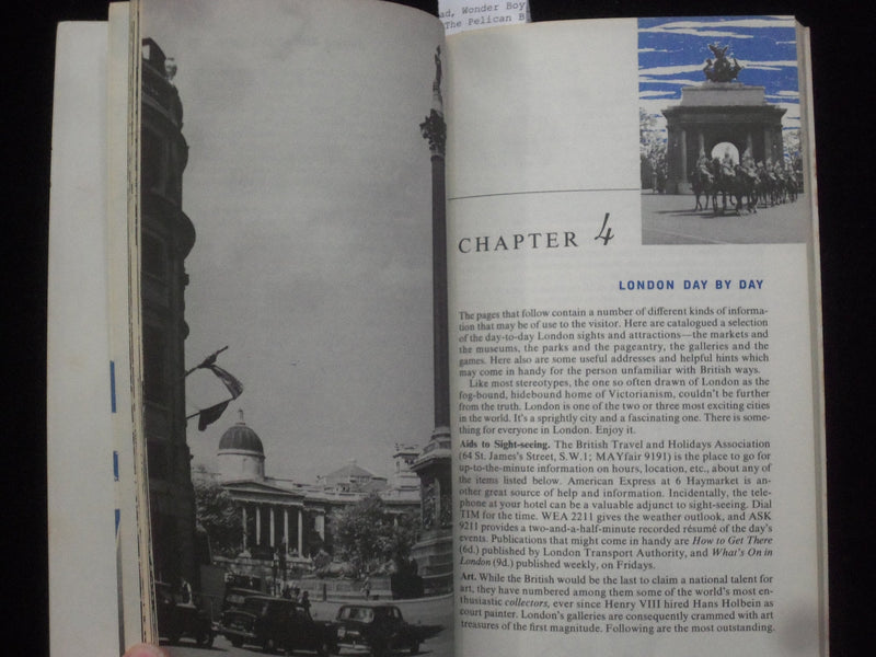 1960 LONDON - A HOLIDAY MAGAZINE TRAVEL GUIDE SOFTCOVER BOOK - J 9995