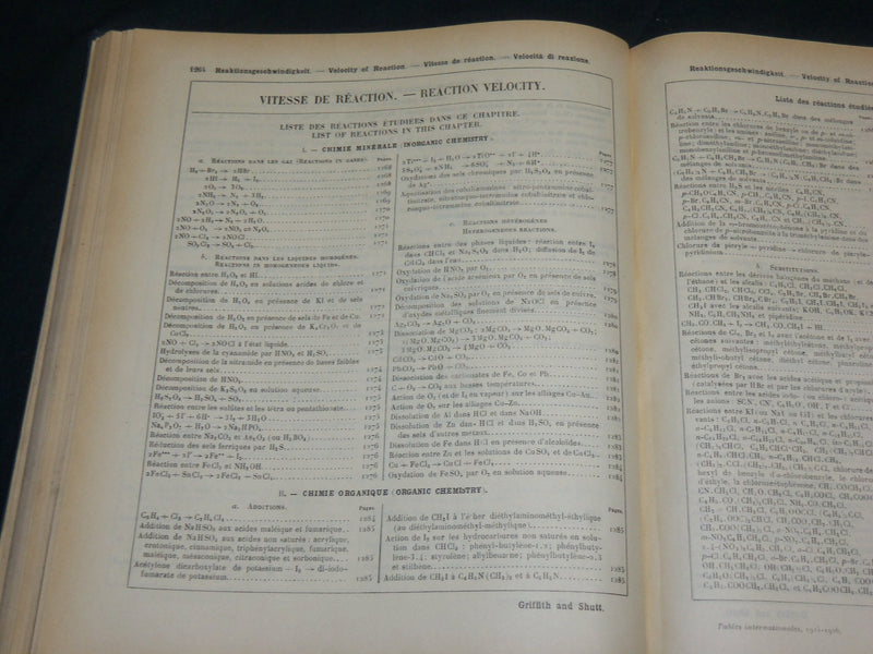 1925-1926 TABLES ANNUELLES DE CHEMIE - PHYSIQUE - BIOLOGIE LOT OF 2 - KD 4543