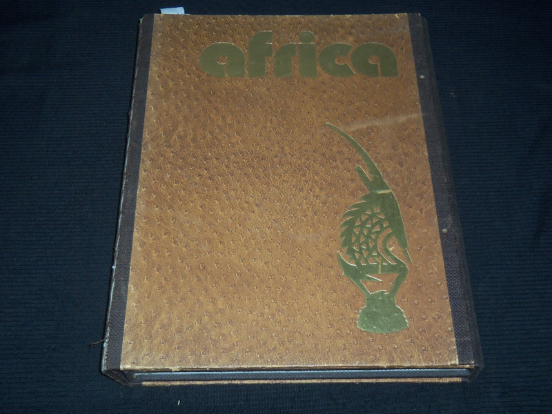 1976 AFRICA BOOK BY DIETER BLUM - - LEOPOLD SEDAR SENGHOR - GISELA BON - #58