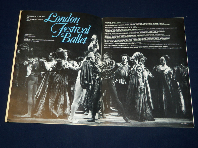 1978 LONDON FESTIVAL BALLET PROGRAM - GREAT PHOTOS - WASHINGTON D. C. - J 5085