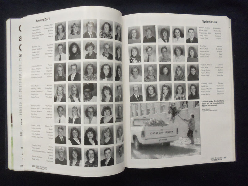 1995 WARBLER EASTERN ILLINOIS STATE COLLEGE YEARBOOK - CHARLESTON, IL - YB 3316