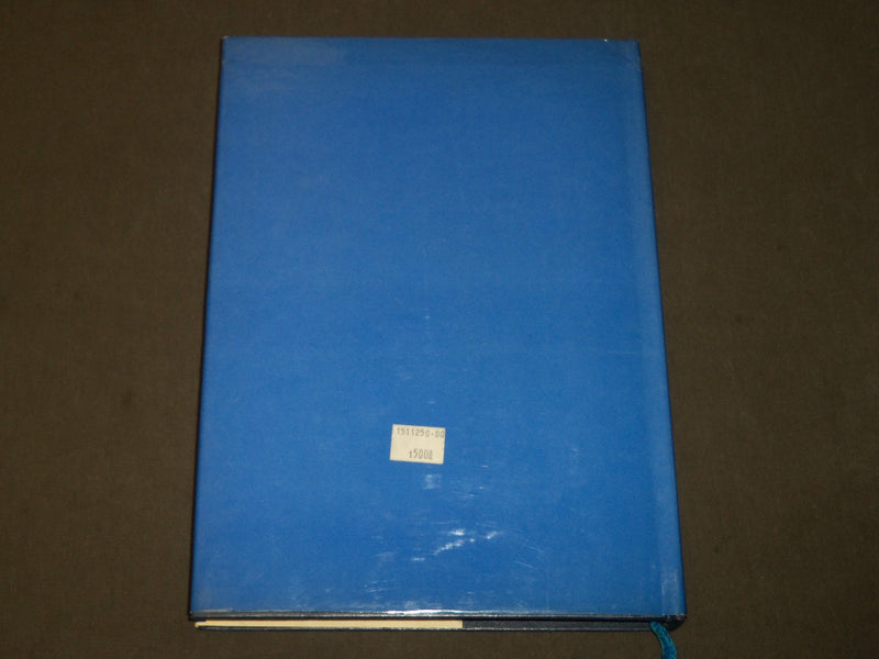 1985 OTTO PALACE WOMEN BY TUGLACI HARDCOVER BOOK - TURKISH TEXT - D 262