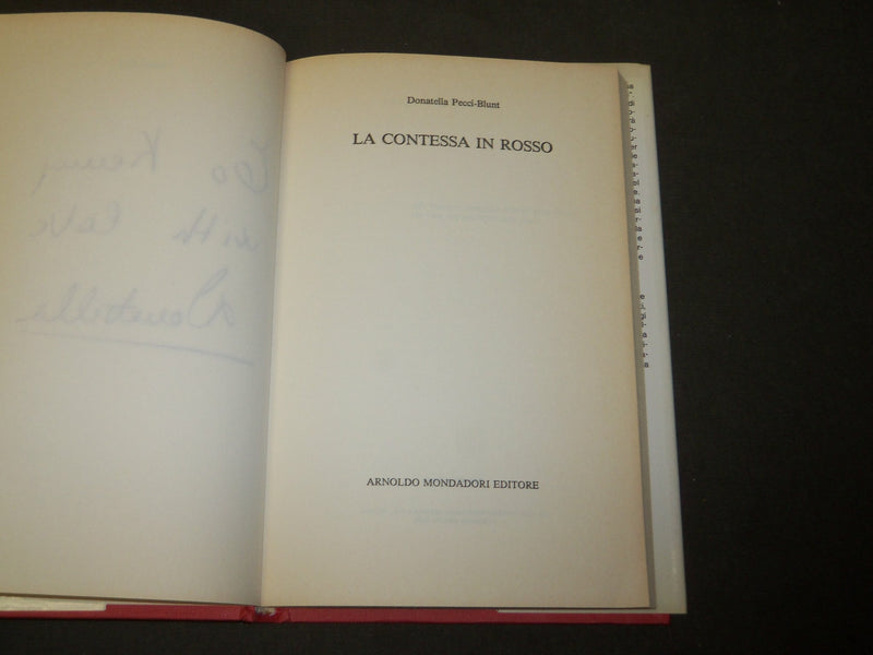 1989 LA CONTESSA IN ROSSO BOOK INSCRIBED BY DONTELLA PECCI-BLUNT - KD 5329