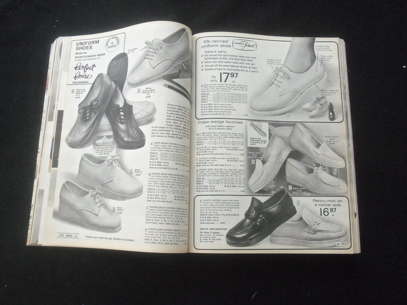 1976 FALL AND WINTER MONTGOMERY WARD CATALOG - GREAT FASHION - R 90G