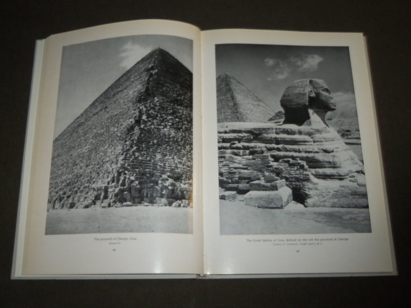 1968 EGYPTIAN ART HARDCOVER BOOK BY VAGN PPOULSEN - KD 4899