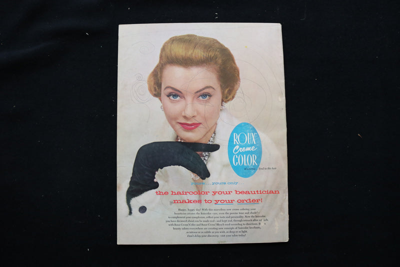 1955 MAY 1 VOGUE MAGAZINE - SUMMER FASHION TEXTBOOK COVER - E 10802