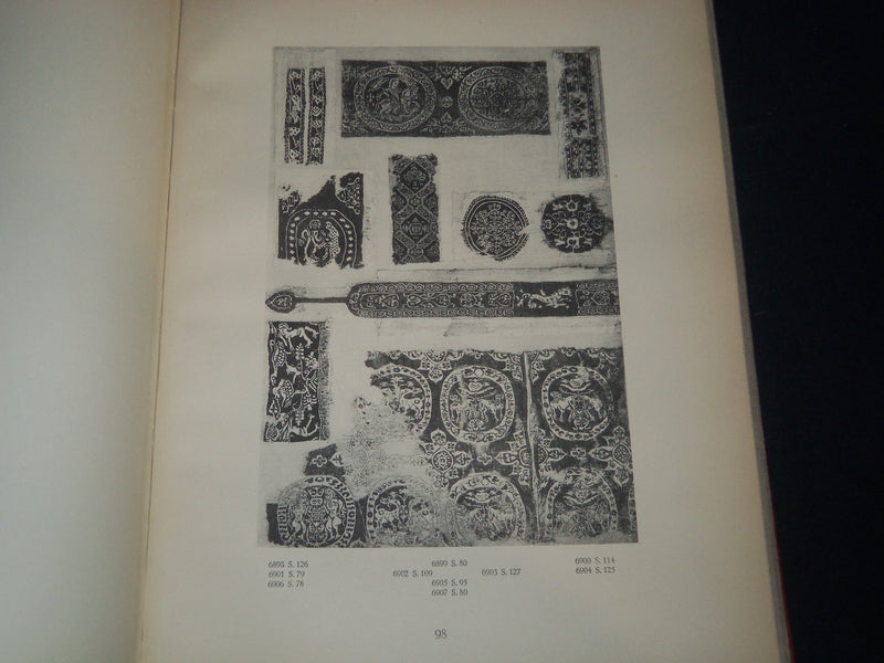 1976 SPATANIKE UND KOPTISCHE STOFFE VOLUME BY O. WULFF AND W. F. VOLBACH - Z 59