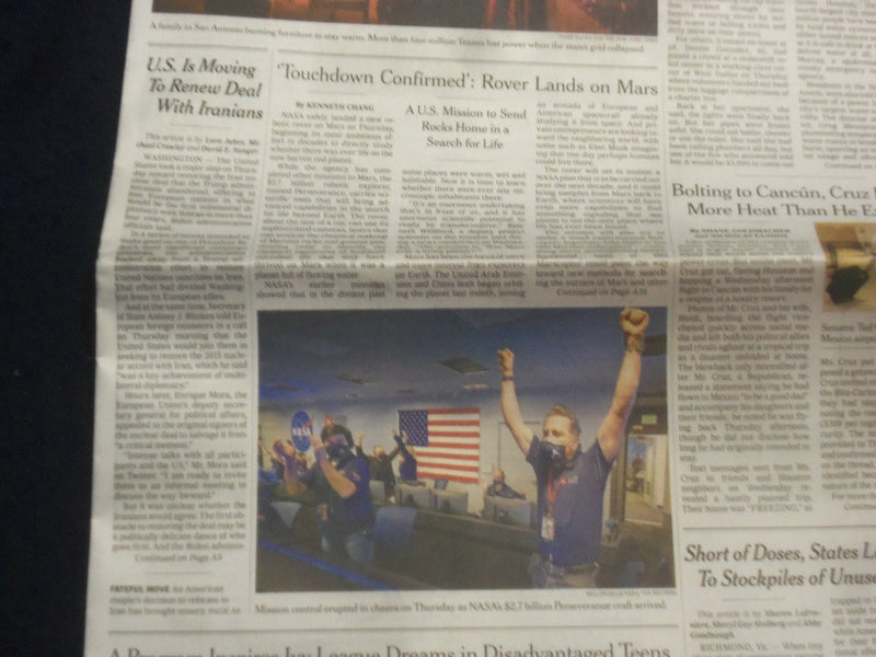 2021 FEB 19 NEW YORK TIMES -TEXANS: TOO LITTLE DRINKABLE WATER - CRUZ TO MEXICO