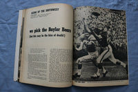 1957 STANLEY WOODWARD'S FOOTBALL MAGAZINE - BOBBY COX COVER - ST 5506U