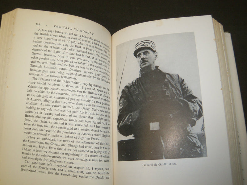 1955 THE CALL TO HONOUR WAR MEMOIRS GENERAL DE GAULLE BOOK - VOLUME 1 - KD 5729