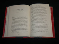 1996 PENTECOST ALLEY BOOK SIGNED BY ANNE PERRY - FIRST EDITION - KD 7246