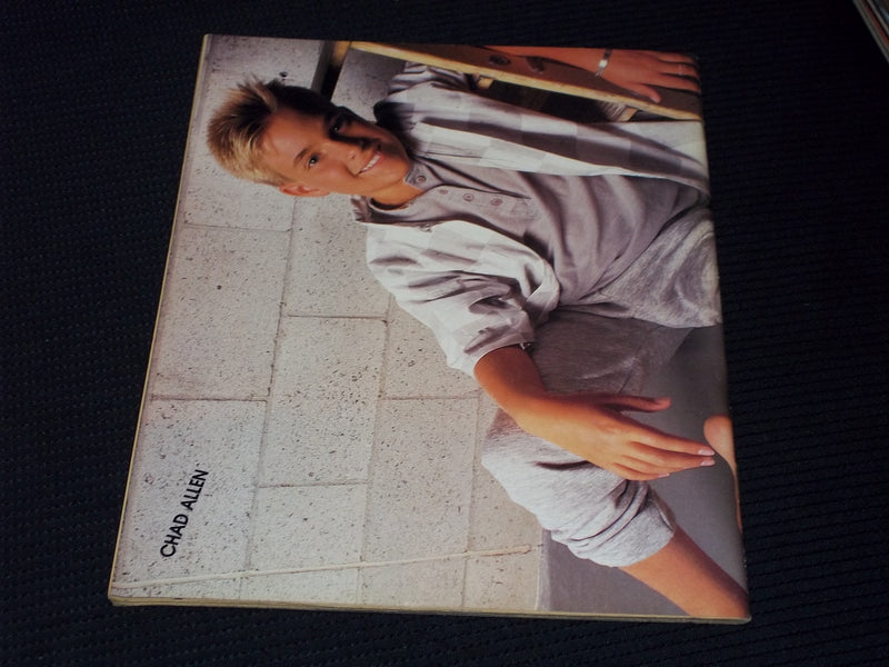 1988 JULY HIP HOP! MAGAZINE - JOHNNY DEPP FRONT COVER - E 14420
