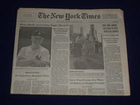 1995 AUG 14 THE NEW YORK TIMES-MICKEY MANTLE DIED- LOSES CANCER BATTLE - NP 3019