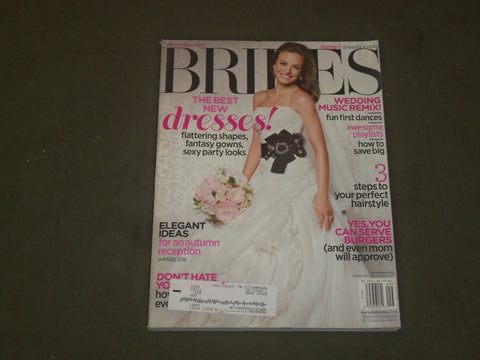 2010 SEPTEMBER BRIDES MAGAZINE - NICE COVER, PHOTOS & ARTICLES - B 2198