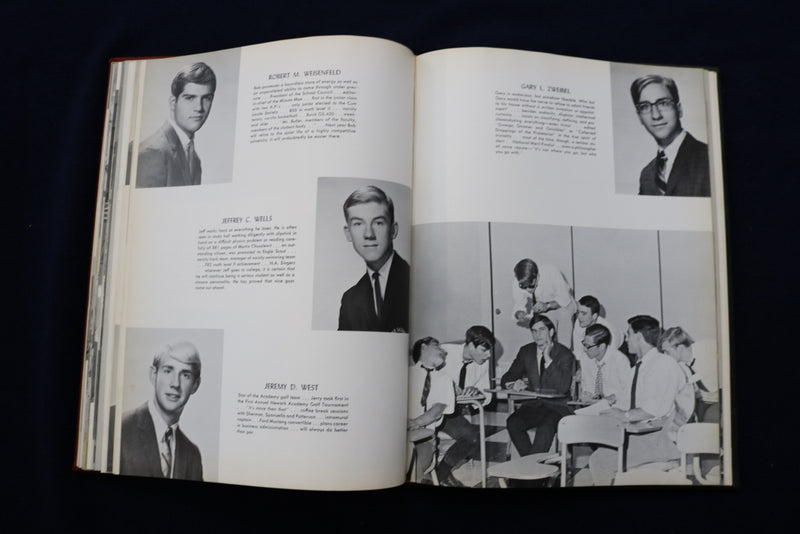 1967 POLYMNIAN NEW ACADEMY SCHOOL YEARBOOK - NEWARK, NEW JERSEY - YB 3445