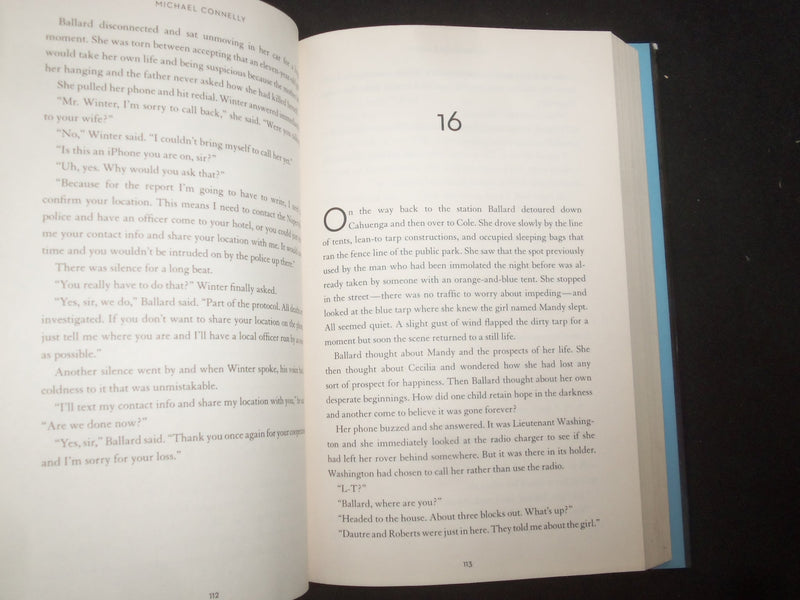 2019 THE NIGHT FIRE HARDCOVER BOOK BY MICHAEL CONNELLY - KD 9292