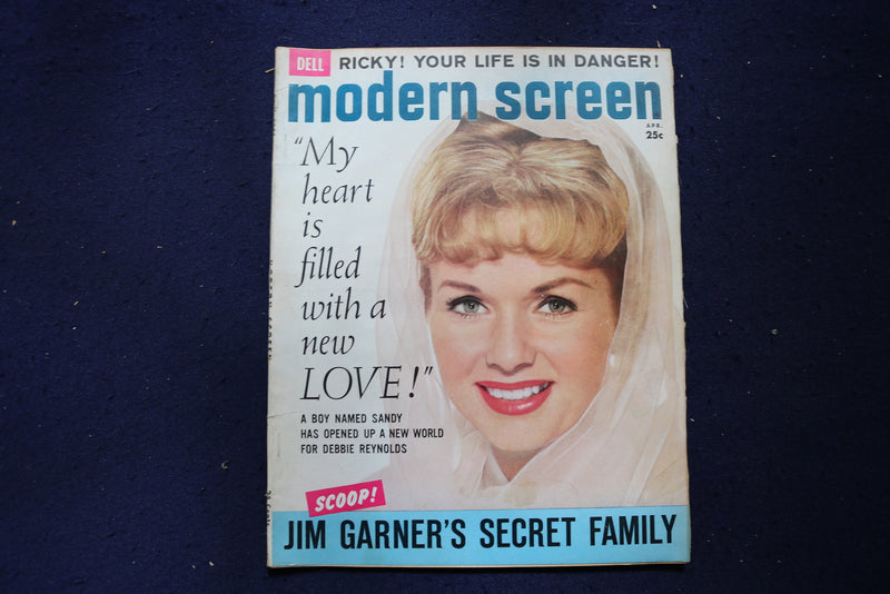 1959 APRIL MODERN SCREEN MAGAZINE - DEBBIE REYNOLDS COVER - E 17388