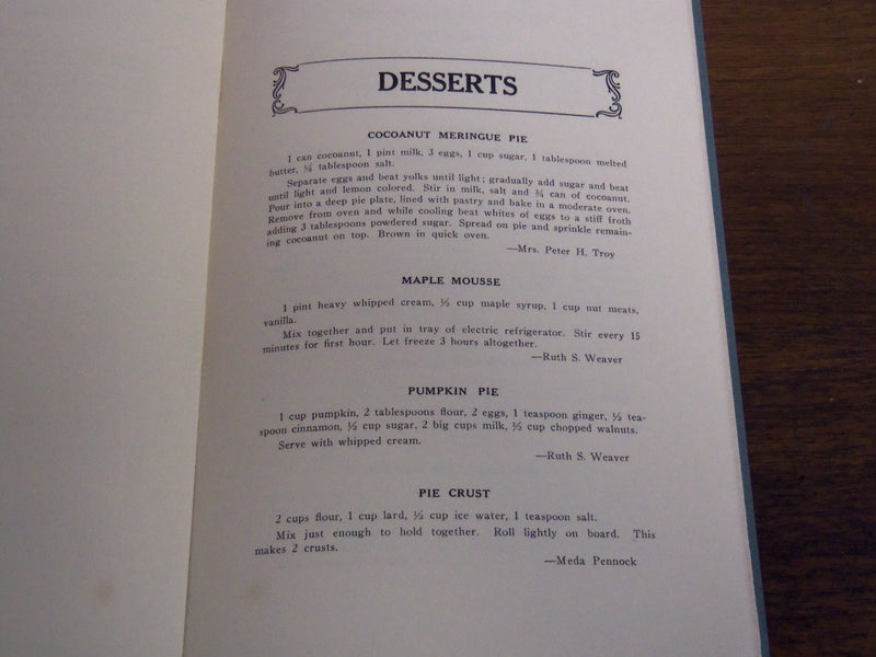 1929 THE GLEBE HOUSE AT POUGHKEEPSIE SOFTCOVER BOOK - K 1094