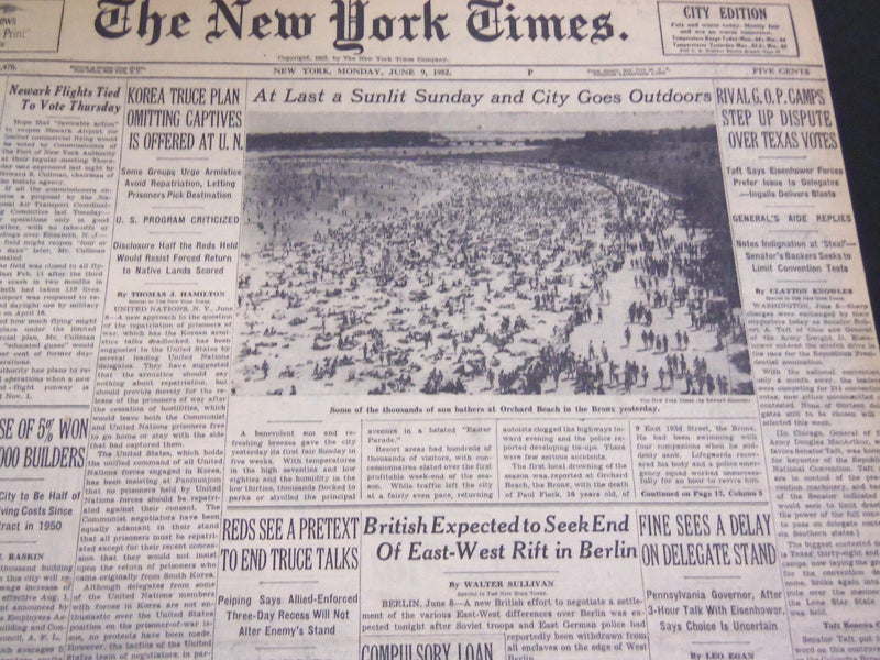 1952 JUNE 9 NEW YORK TIMES - SUNLIT SUNDAY AT ORCHARD BEACH - NT 4589