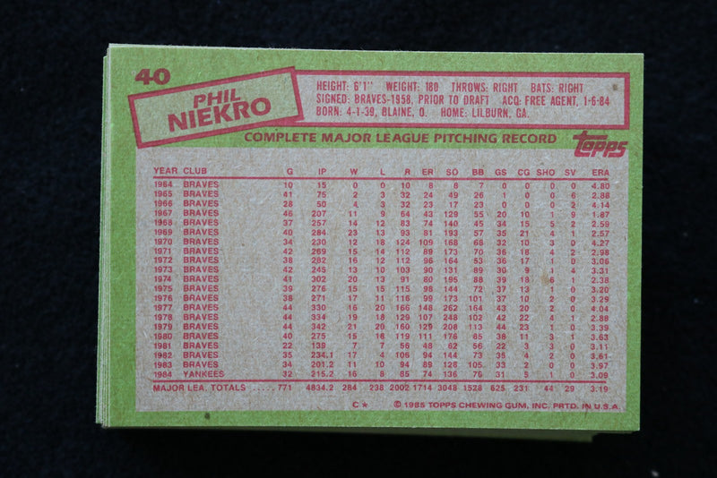 PHIL NIEKRO 1985 TOPPS BASEBALL CARDS - CARD #40 - NM-MT - LOT OF 50 - #46
