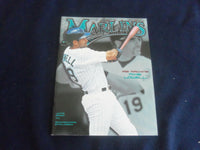 2000 JUNE FLORIDA MARLINS MAGAZINE & SCORECARD - ST 7101