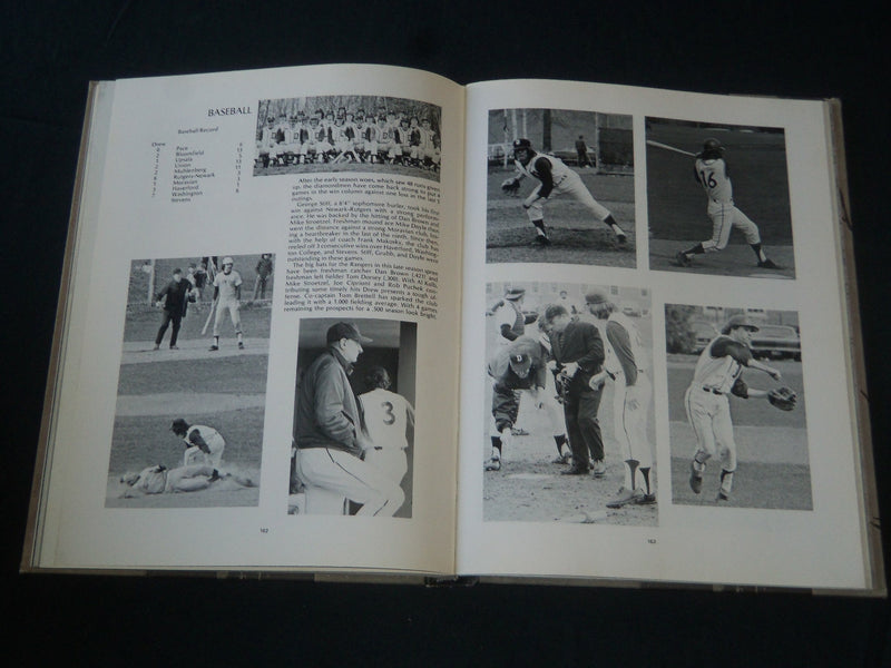 1973 THE OAK LEAVES DREW UNIVERSITY YEARBOOK - MADISON NEW JERSEY - YB 1650
