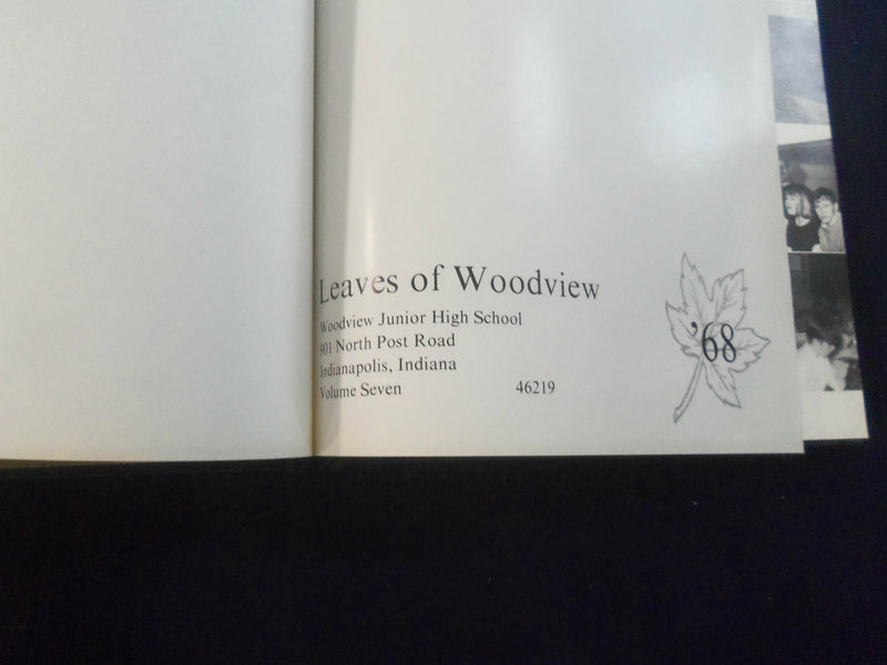 1968 LEAVES OF WOODVIEW WOODVIEW JUNIOR H.S. YEARBOOK -INDIANAPOLIS, IN- YB 2669