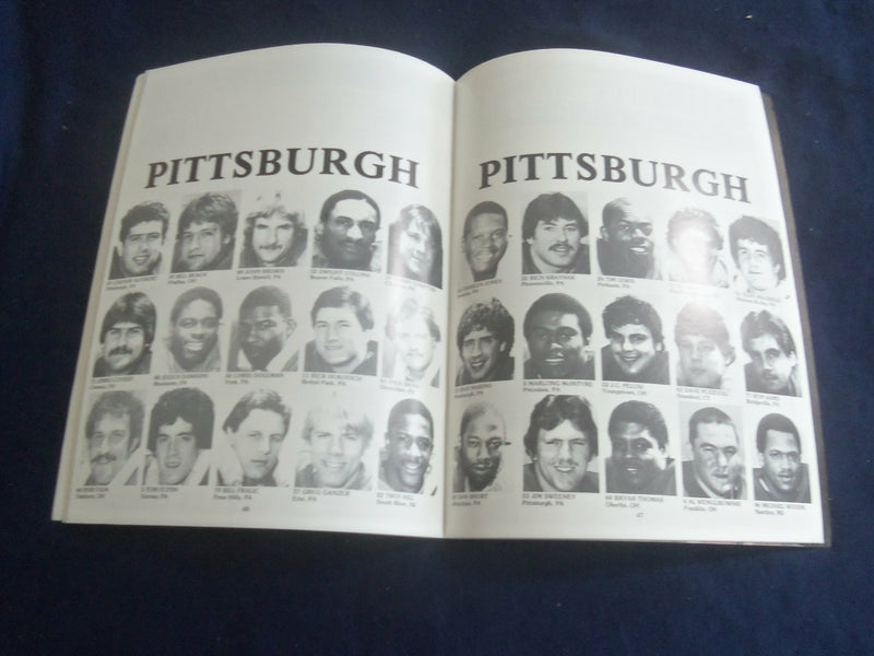 1982 NOV 13 FOOTBALL GAME PROGRAM - ARMY VS UNIV PITTSBURGH - MARINO - ST 6044P