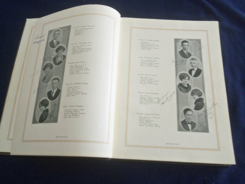 1925 THE THOMIST ST. THOMAS HIGH SCHOOL YEARBOOK - ROCKFORD, ILLINOIS - YB 2624