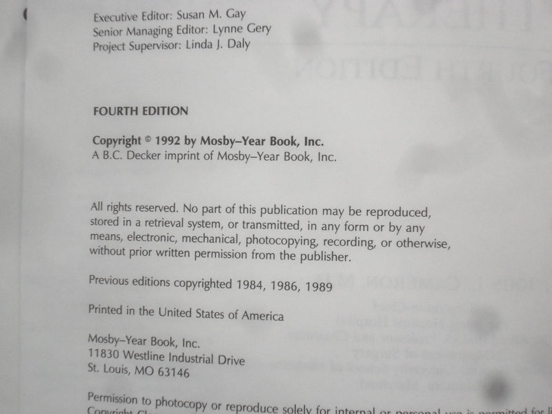 1992 CURRENT SURGICAL THERAPY HARDCOVER BOOK -4TH ED. -JOHN CAMERON MD.- KD 8894