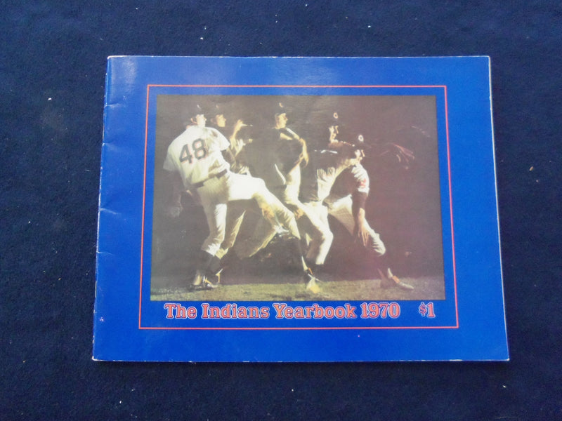 1970 CLEVELAND INDIANS YEARBOOK - SAM MCDOWELL - DEAN CHANCE - SP 6118ZA