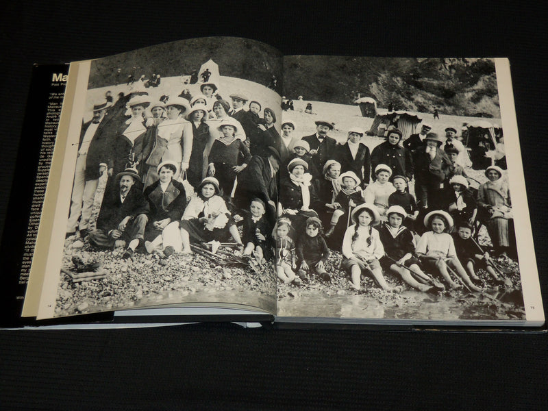 1974 MALRAUX PAST PRESENT FUTURE HARDCOVER BOOK - R 716D