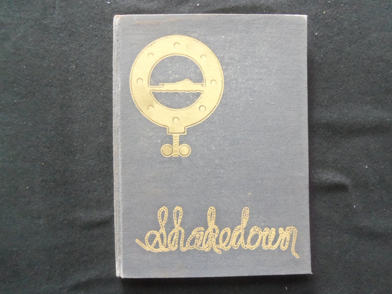 1946 SHAKEDOWN NAVAL RESERVE OFFICERS TUFTS TRAINING CORPS YEARBOOK - YB 3372